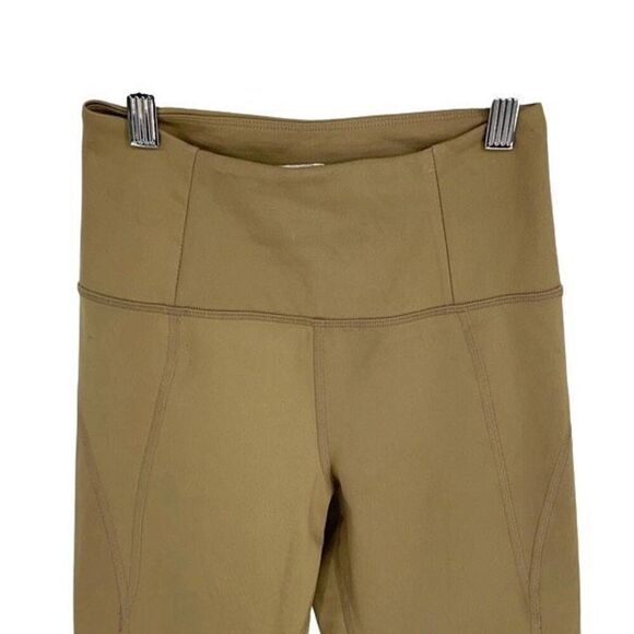 Girlfriend Collective Womens Wide Elastic Waistband Capri Leggings Tan Size XS - Picture 2 of 8